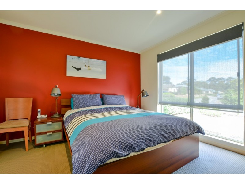 25 Jimmy Watson Drive, Woodcroft SA 5162