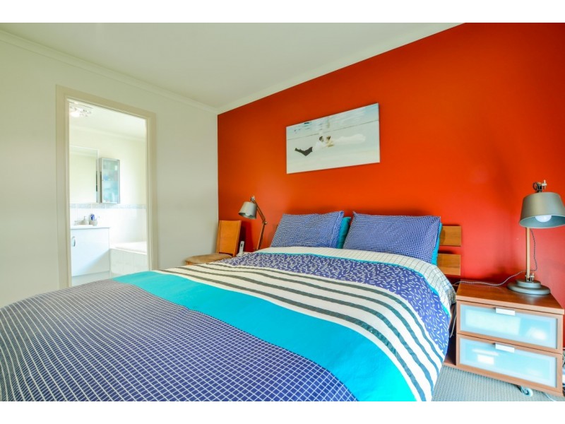 25 Jimmy Watson Drive, Woodcroft SA 5162