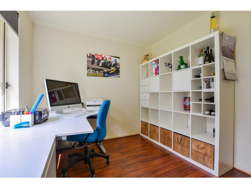 25 Jimmy Watson Drive, Woodcroft SA 5162