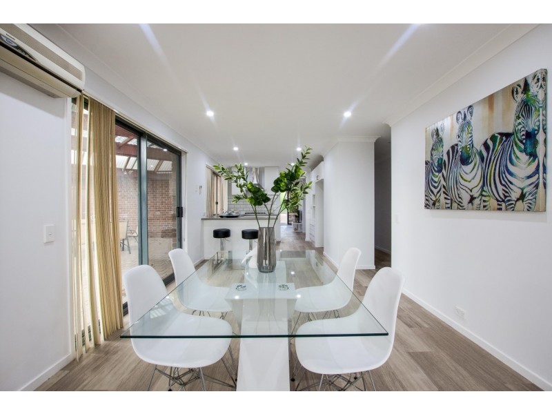 42 Investigator Drive, Woodcroft SA 5162