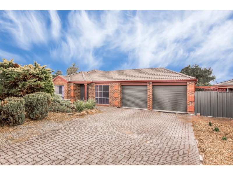 42 Investigator Drive, Woodcroft SA 5162