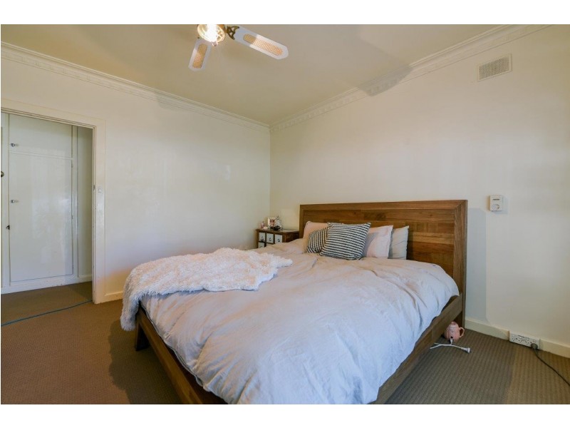 12 Milton Street, Oaklands Park SA 5046