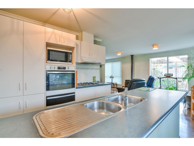 78 Quinliven Road, Aldinga Beach SA 5173