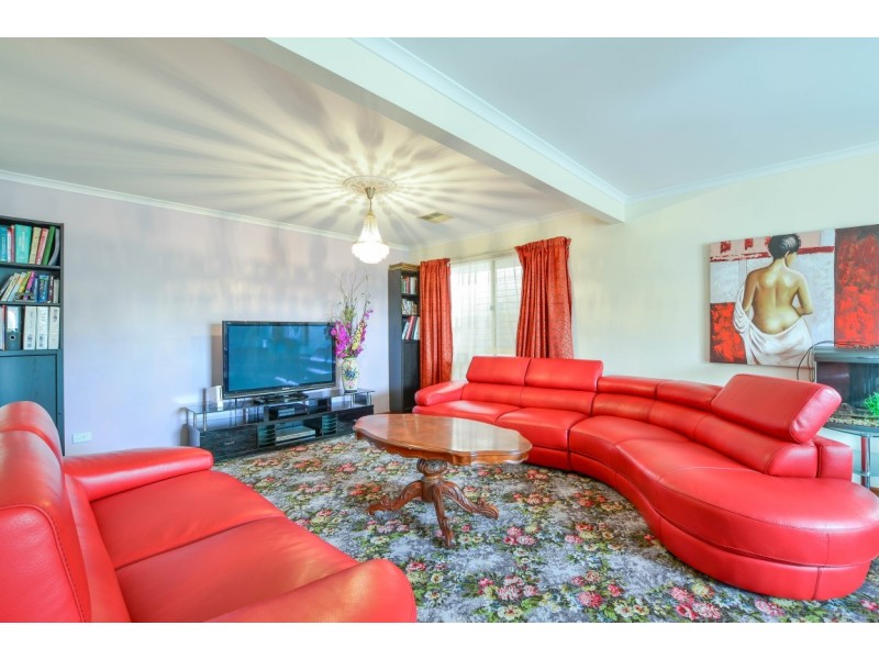 8 Jordan Court, Aberfoyle Park SA 5159