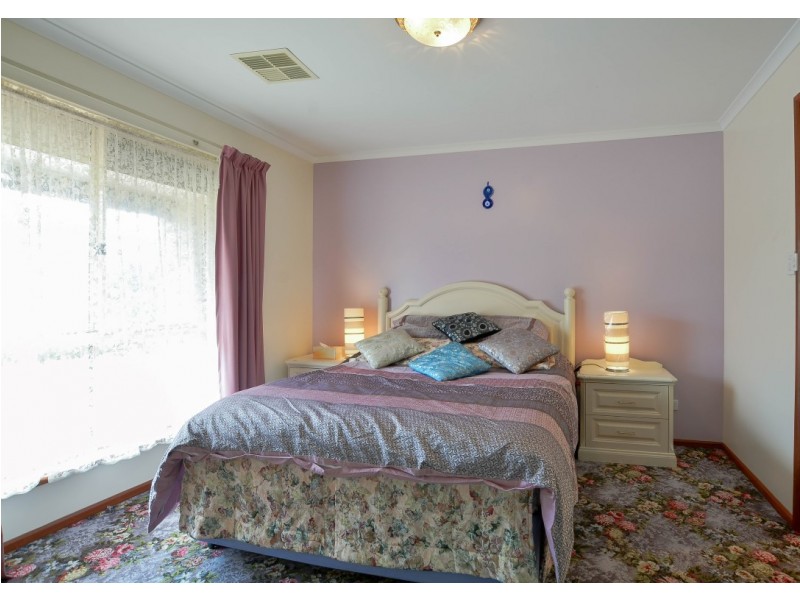 8 Jordan Court, Aberfoyle Park SA 5159