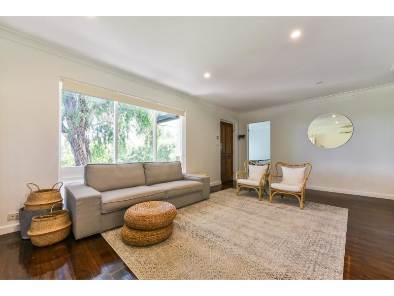 62 Collins parade, Hackham SA 5163