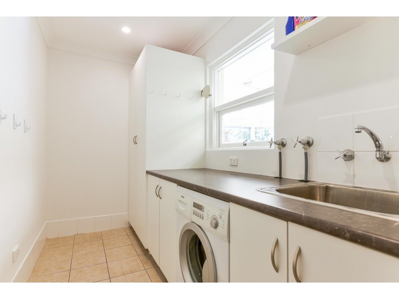 62 Collins parade, Hackham SA 5163