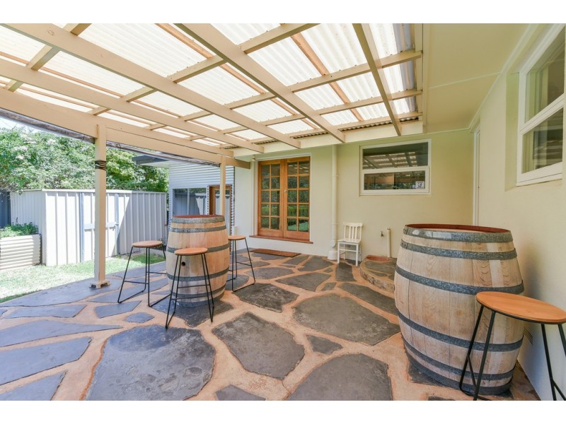 62 Collins parade, Hackham SA 5163