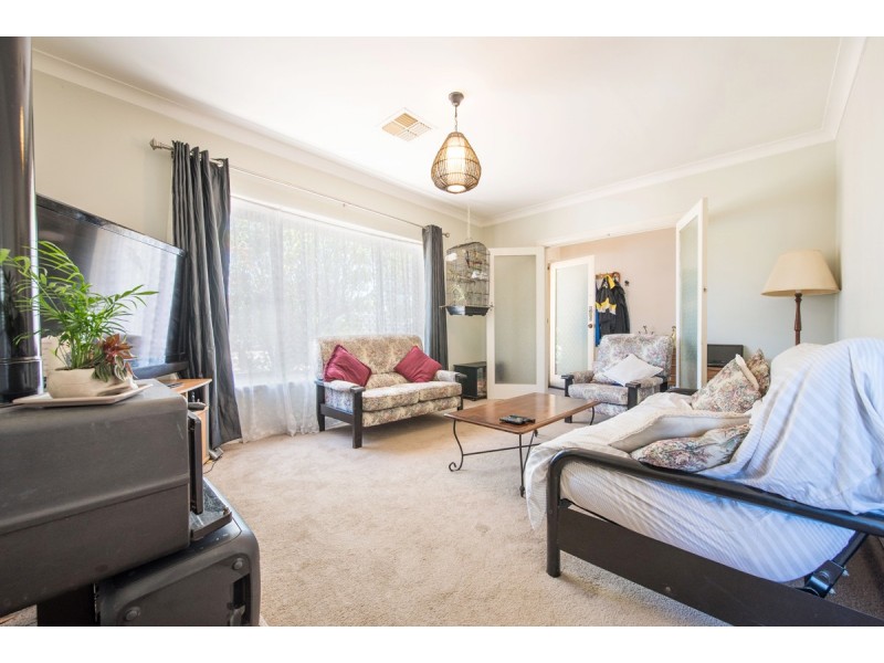 30 Graham Avenue, Hackham SA 5163