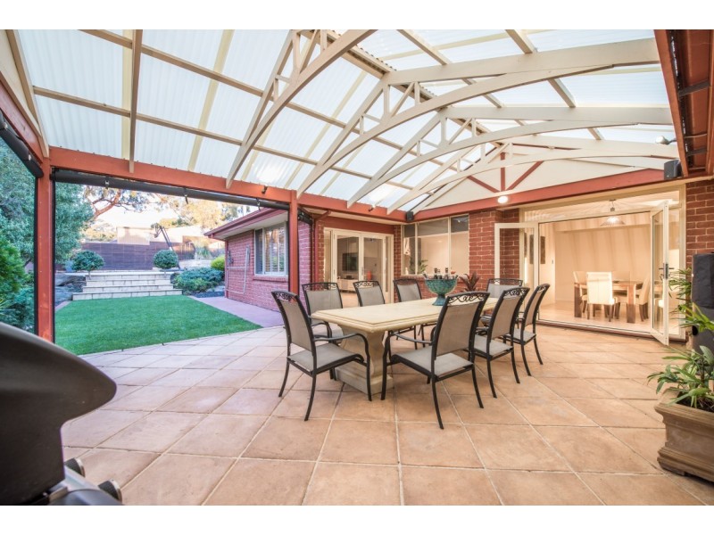 43 Horseshoe Drive, Woodcroft SA 5162