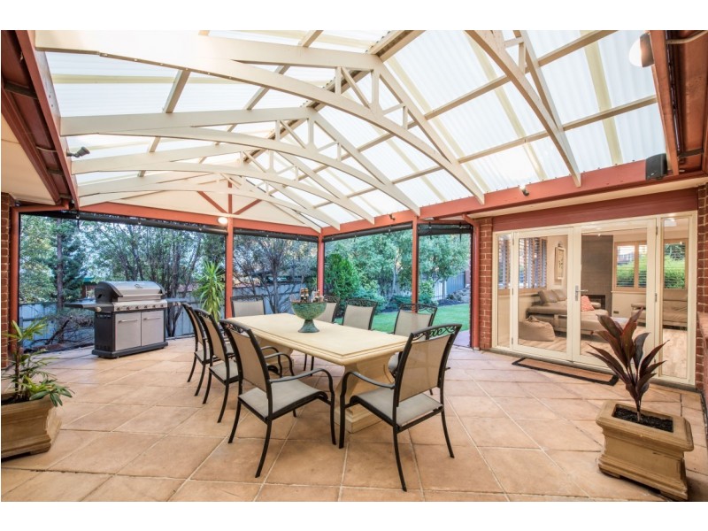 43 Horseshoe Drive, Woodcroft SA 5162