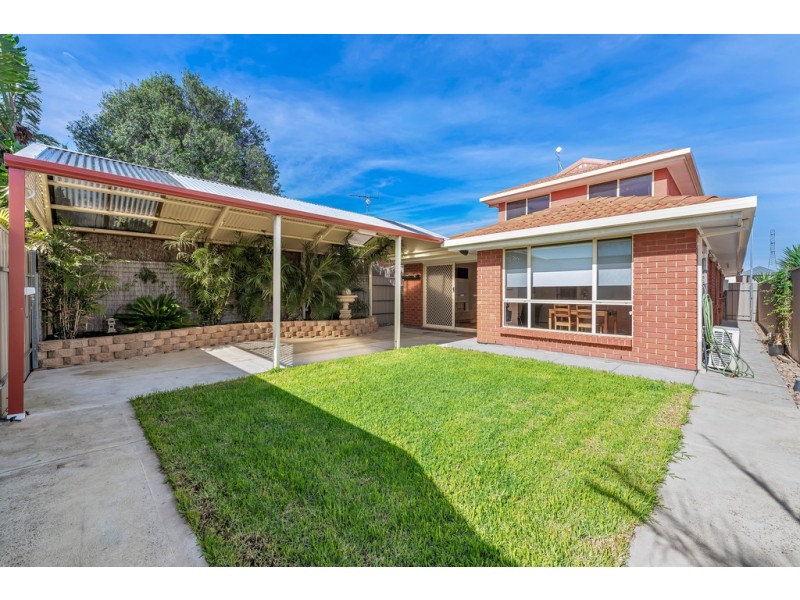 44 Tobin Crescent, Woodcroft SA 5162