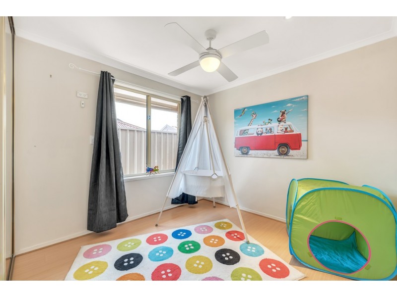 44 Tobin Crescent, Woodcroft SA 5162