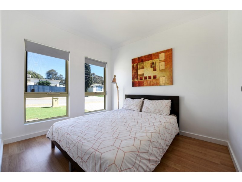 1 Kurrajong Place, Seacombe Gardens SA 5047