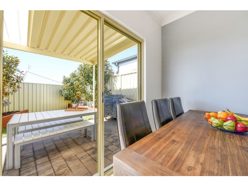 1 Kurrajong Place, Seacombe Gardens SA 5047