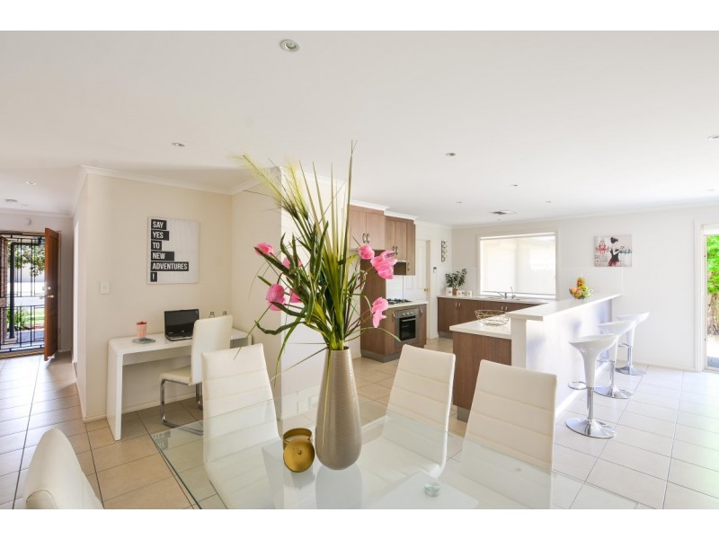 10 Casuarina Avenue, Aldinga Beach SA 5173