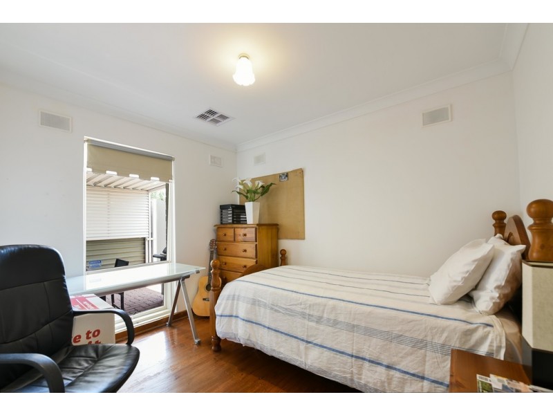 7 Braes Close, Happy Valley SA 5159