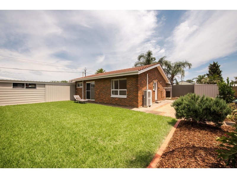 7 Braes Close, Happy Valley SA 5159