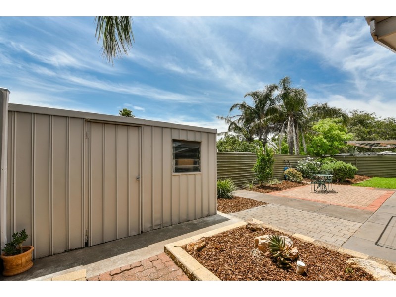 7 Braes Close, Happy Valley SA 5159