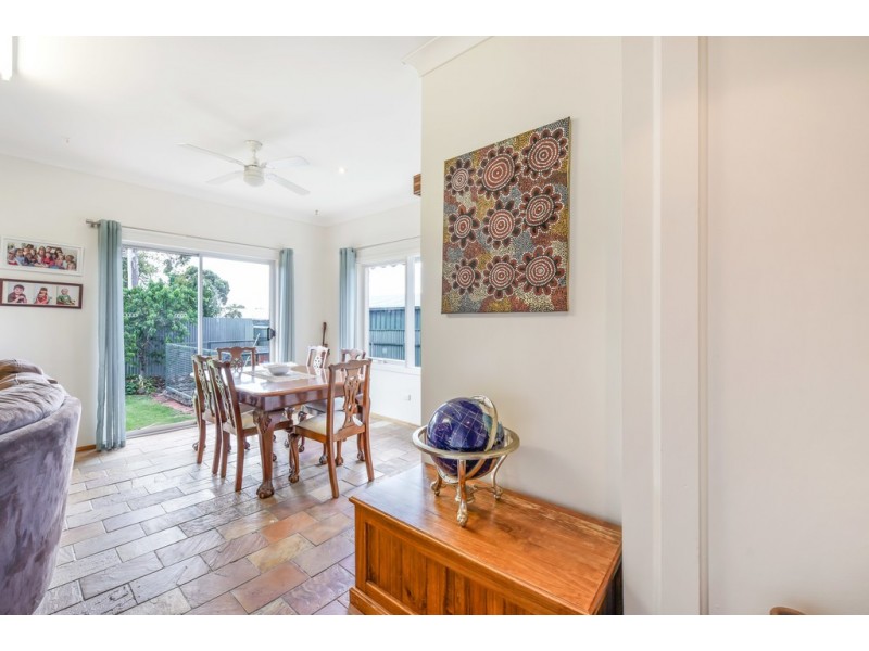 10 Dominic Crescent, Morphett Vale SA 5162