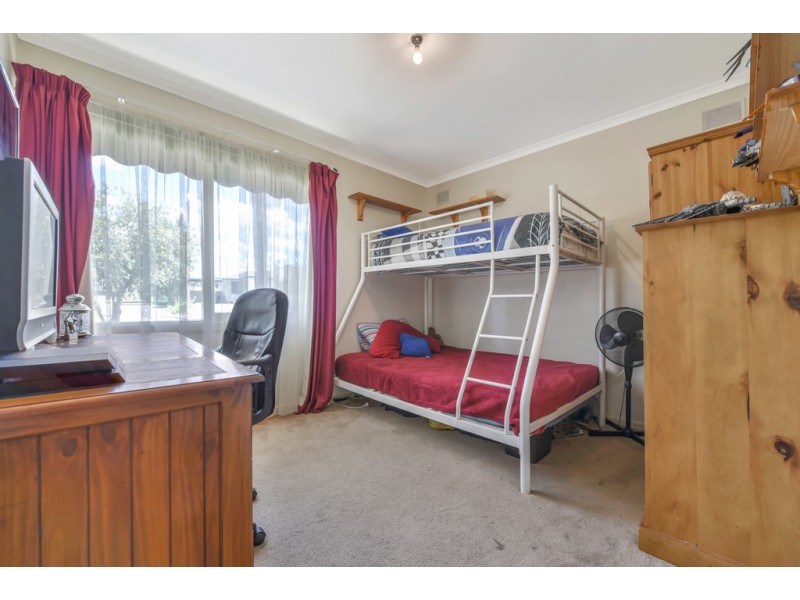 10 Dominic Crescent, Morphett Vale SA 5162