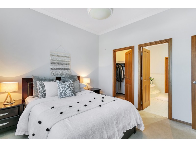 16 Mornington Place, Reynella SA 5161