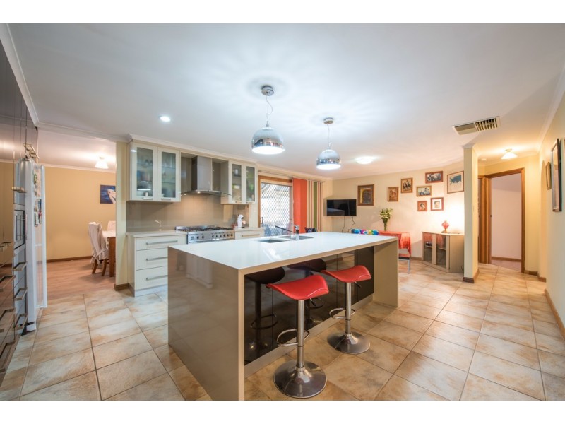 17 Great Eastern Avenue, Sheidow Park SA 5158