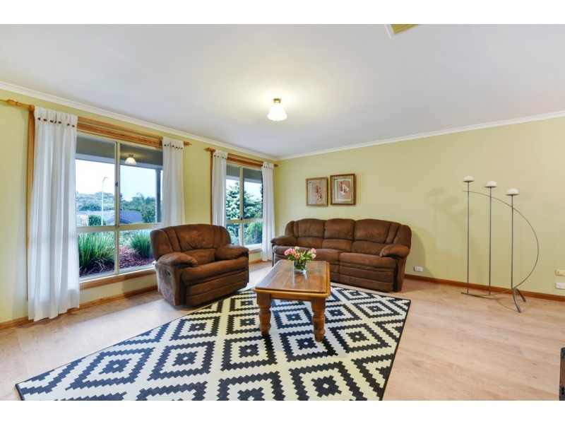 17 Great Eastern Avenue, Sheidow Park SA 5158