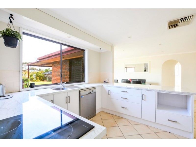 4 Parkway Drive, Maslin Beach SA 5170