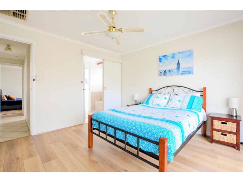 4 Parkway Drive, Maslin Beach SA 5170