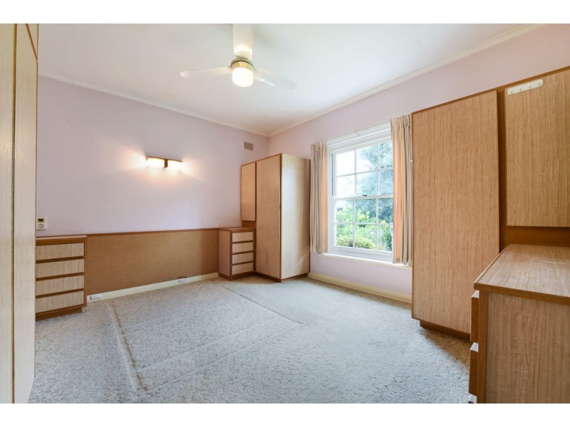 13 Windermere Avenue, Novar Gardens SA 5040