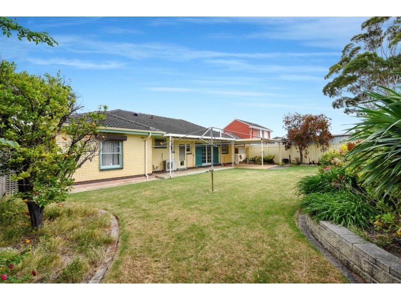 13 Windermere Avenue, Novar Gardens SA 5040