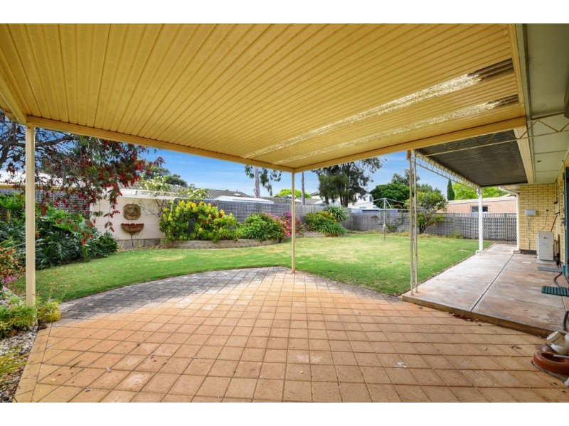 13 Windermere Avenue, Novar Gardens SA 5040