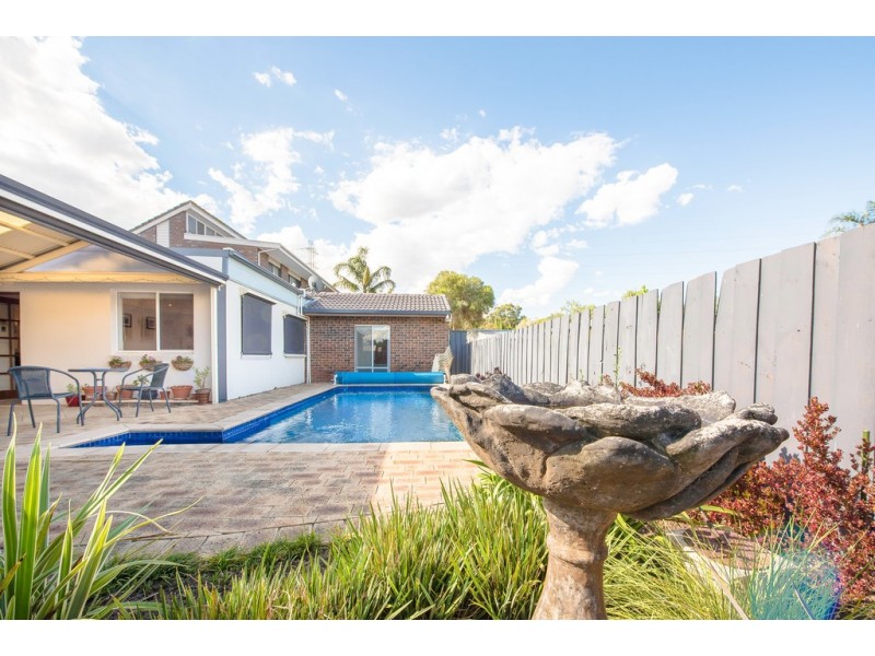 11 Abiona Street, Flagstaff Hill SA 5159