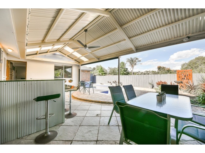 11 Abiona Street, Flagstaff Hill SA 5159