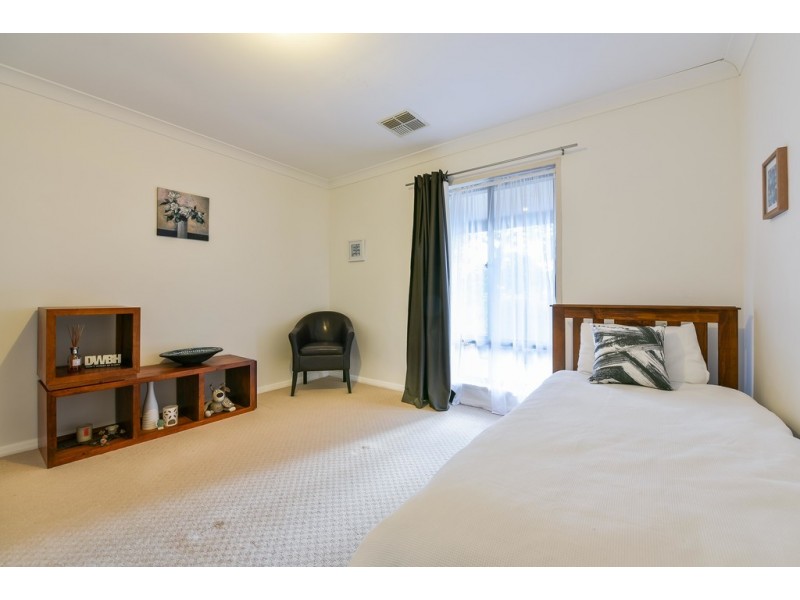 11 Abiona Street, Flagstaff Hill SA 5159