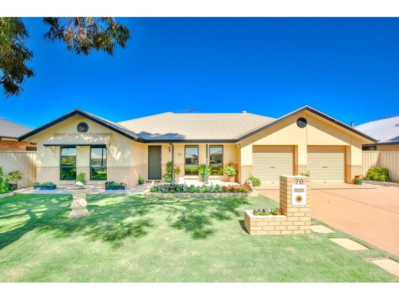 70 Kipsy Street, Aldinga Beach SA 5173
