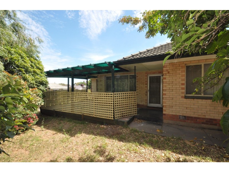 15 Suzanne Avenue, Morphett Vale SA 5162