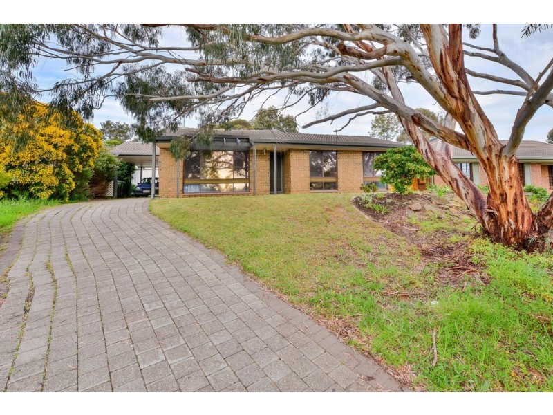 11 Maralyn Court, Aberfoyle Park SA 5159