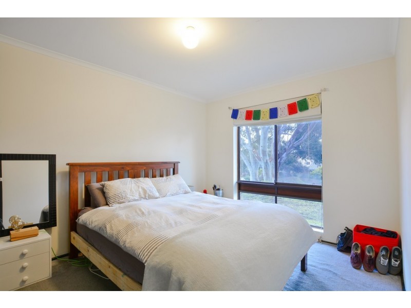 11 Maralyn Court, Aberfoyle Park SA 5159