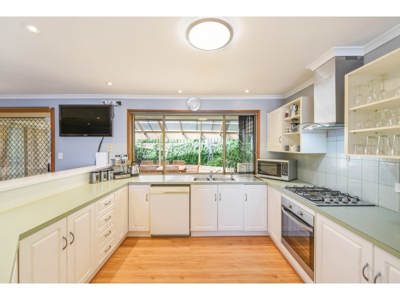 41 Alison Drive, Happy Valley SA 5159