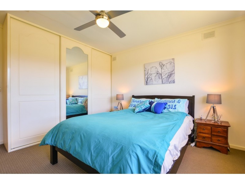 27 Village Road, Hackham West SA 5163