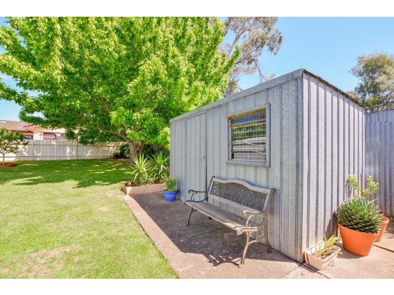 27 Village Road, Hackham West SA 5163