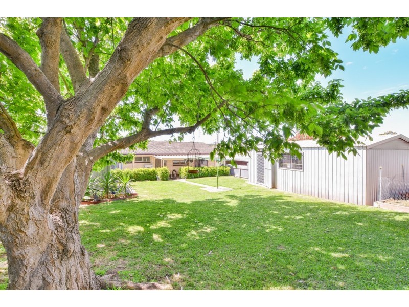 27 Village Road, Hackham West SA 5163