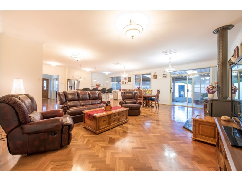 104 Penneys Hill Road, Hackham SA 5163