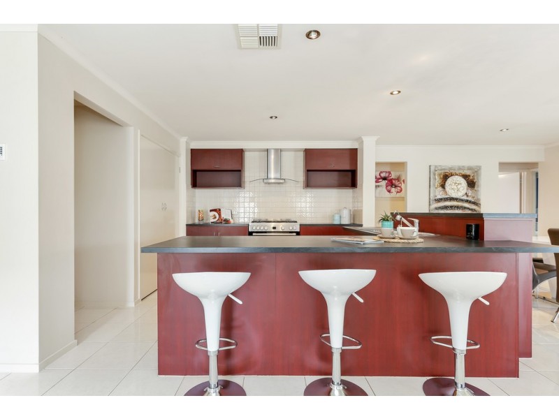 3 Cockle Avenue, Aldinga Beach SA 5173