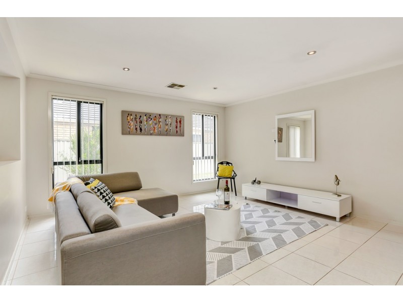 3 Cockle Avenue, Aldinga Beach SA 5173