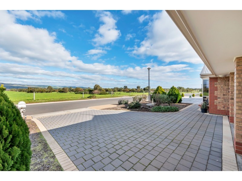 2 Teal Close, Aldinga Beach SA 5173