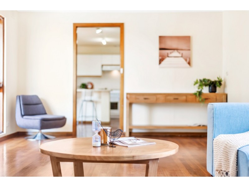 25 Amberly Drive, Happy Valley SA 5159