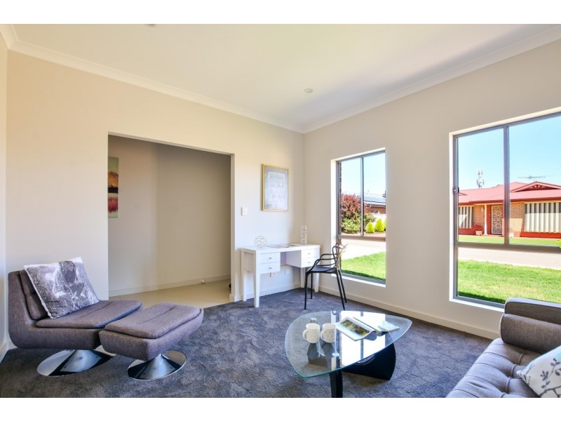 17 Debham Street, Morphett Vale SA 5162